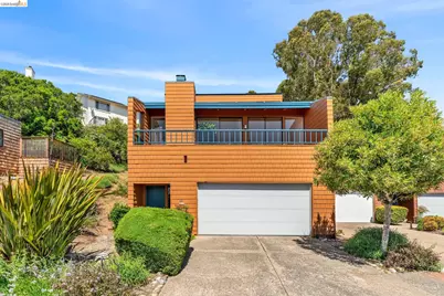 10 Sereno Cir, Oakland, CA 94619 - Photo 1