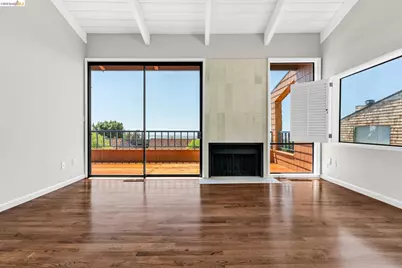 10 Sereno Cir, Oakland, CA 94619 - Photo 5