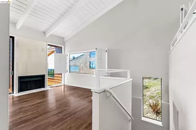 10 Sereno Cir, Oakland, CA 94619 - Photo 3