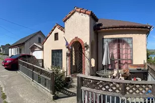 1324 Francis St, Crockett, CA 94525 - Photo 3