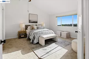 6086 Bellingham Dr, Castro Valley, CA 94552 - Photo 33
