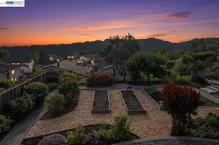 6086 Bellingham Dr, Castro Valley, CA 94552 - Photo 59