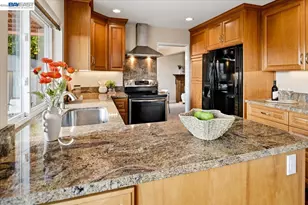 6086 Bellingham Dr, Castro Valley, CA 94552 - Photo 17