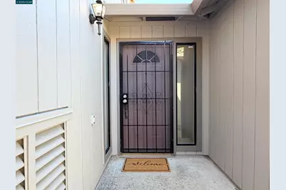 886 Valley Run, Hercules, CA 94547 - Photo 5