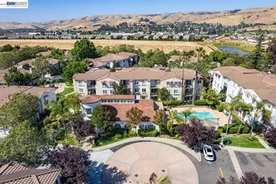 35510 Monterra Ter #201, Union City, CA 94587 - Photo 29