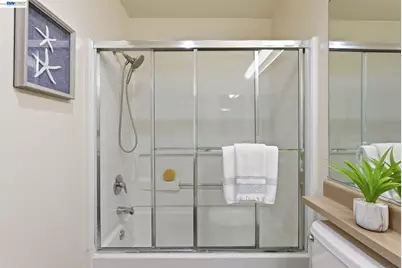 35510 Monterra Ter #201, Union City, CA 94587 - Photo 23