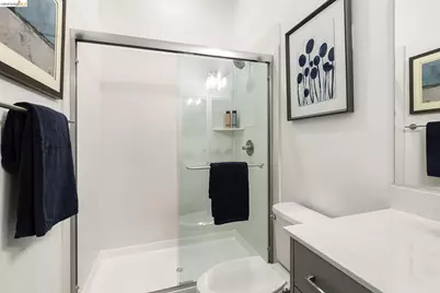 28970 Parkridge Loop #118, Hayward, CA 94544 - Photo 11