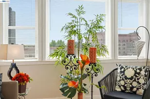 252 International Blvd, Oakland, CA 94606 - Photo 11