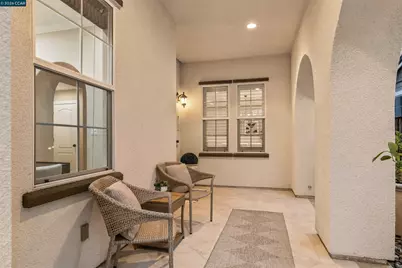 5325 Pembroke Way, San Ramon, CA 94582 - Photo 3