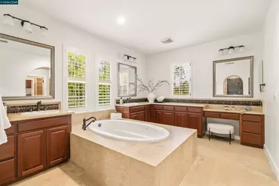 5325 Pembroke Way, San Ramon, CA 94582 - Photo 23
