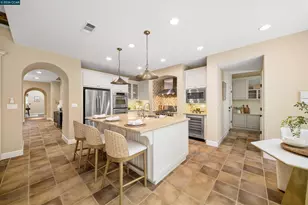 5325 Pembroke Way, San Ramon, CA 94582 - Photo 7