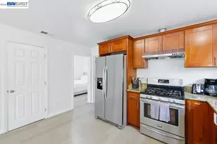 2506 Highland Ave, Oakland, CA 94606 - Photo 17