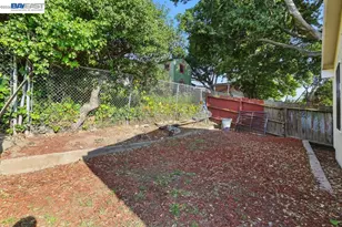 2506 Highland Ave, Oakland, CA 94606 - Photo 43