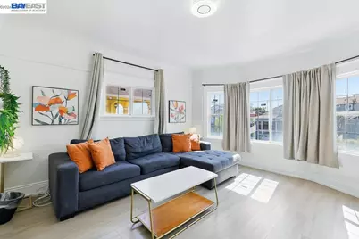 2506 Highland Ave, Oakland, CA 94606 - Photo 7