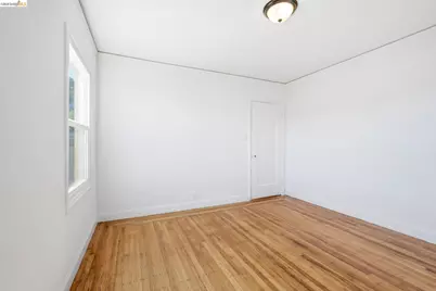 5465 Holland St, Oakland, CA 94601 - Photo 45
