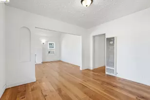 5465 Holland St, Oakland, CA 94601 - Photo 41