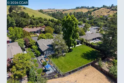 19 Lynwood Pl, Moraga, CA 94556 - Photo 53