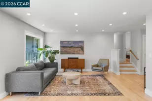 19 Lynwood Pl, Moraga, CA 94556 - Photo 7