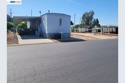 2240 Golden Oak Lane #131, Merced, CA 95341 - Photo 5