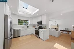 2282 Charlotte Ave, Concord, CA 94518 - Photo 9