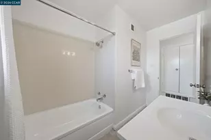 2282 Charlotte Ave, Concord, CA 94518 - Photo 33