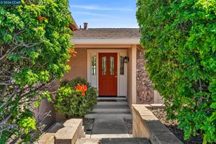 2240 Westwood Ln, Pittsburg, CA 94565 - Photo 11