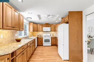 2240 Westwood Ln, Pittsburg, CA 94565 - Photo 19