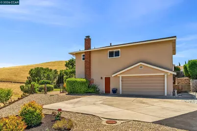 2240 Westwood Ln, Pittsburg, CA 94565 - Photo 3