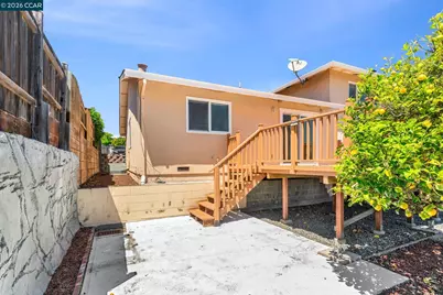 2240 Westwood Ln, Pittsburg, CA 94565 - Photo 41
