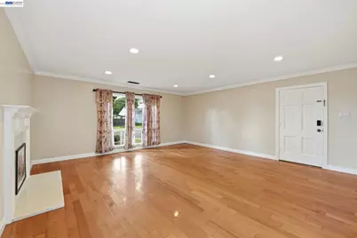 15274 Inverness St, San Leandro, CA 94579 - Photo 27