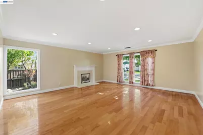 15274 Inverness St, San Leandro, CA 94579 - Photo 25