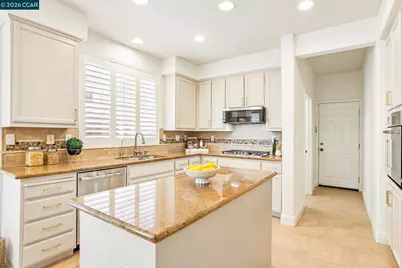 1344 Panwood Ct, Brentwood, CA 94513 - Photo 17