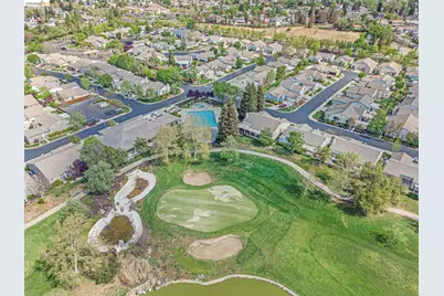 300 Winesap Dr, Brentwood, CA 94513 - Photo 23