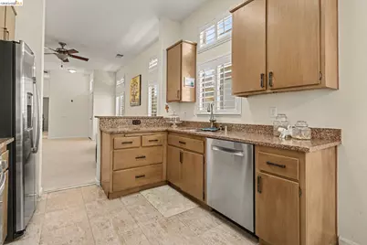300 Winesap Dr, Brentwood, CA 94513 - Photo 7