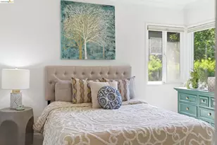 6252 Merced Ave, Oakland, CA 94611 - Photo 35
