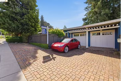 6252 Merced Ave, Oakland, CA 94611 - Photo 1