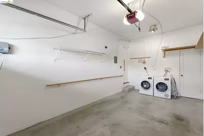 6252 Merced Ave, Oakland, CA 94611 - Photo 29