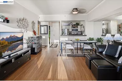 6363 Christie Ave #1813, Emeryville, CA 94608 - Photo 13