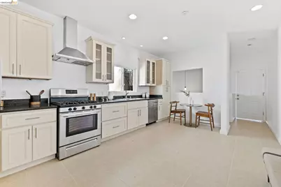 2143 28th St, Oakland, CA 94606 - Photo 23