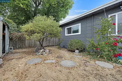 2868 Avon Avenue, Concord, CA 94520 - Photo 25
