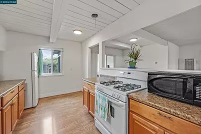 2868 Avon Avenue, Concord, CA 94520 - Photo 7