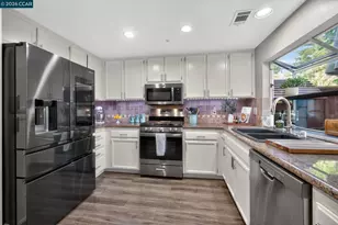 3983 Inverness Common, Livermore, CA 94551 - Photo 11