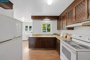848 Talbart St, Martinez, CA 94553 - Photo 11
