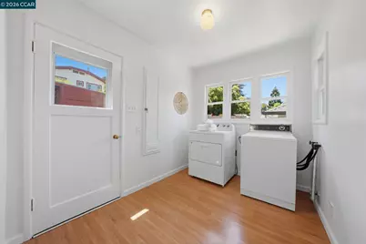 848 Talbart St, Martinez, CA 94553 - Photo 25