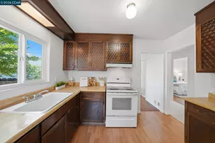 848 Talbart St, Martinez, CA 94553 - Photo 13