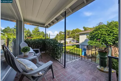 848 Talbart St, Martinez, CA 94553 - Photo 41