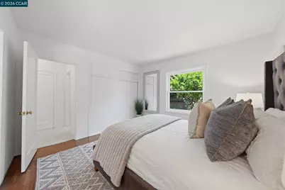 848 Talbart St, Martinez, CA 94553 - Photo 21