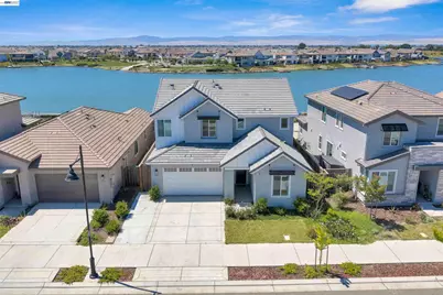 3098 Mulholland Dr, Lathrop, CA 95330 - Photo 1