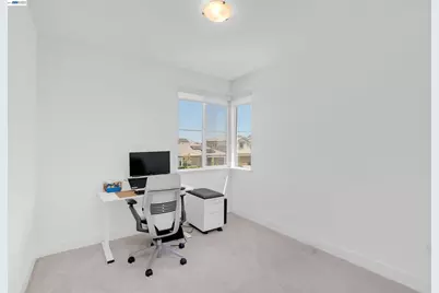 3098 Mulholland Dr, Lathrop, CA 95330 - Photo 25