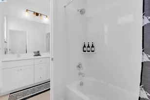 3098 Mulholland Dr, Lathrop, CA 95330 - Photo 29